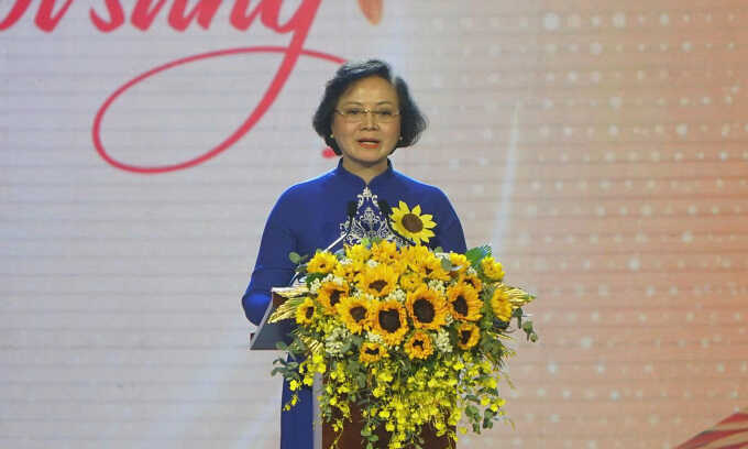 Phó thủ tướng: Không để bệnh nhân ung thư nghèo phải đơn độc