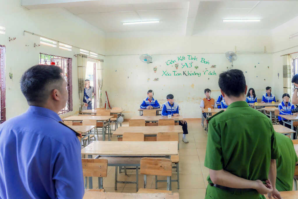 Khởi tố vụ nam sinh lớp 8 tự vẫn, nghi liên quan bạo lực học đường