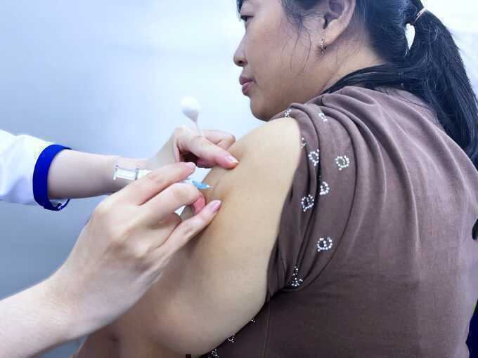 Tìm mọi cách tránh viêm phổi nặng