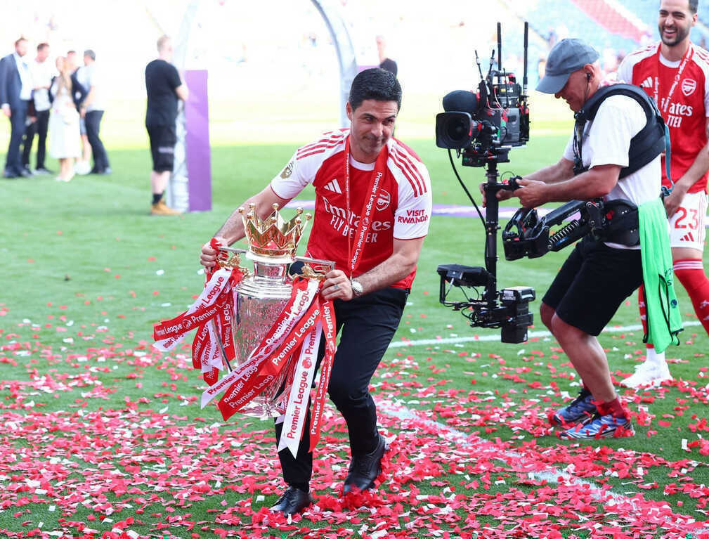 Chủ tịch Arsenal tuyên bố lớn chuyển nhượng