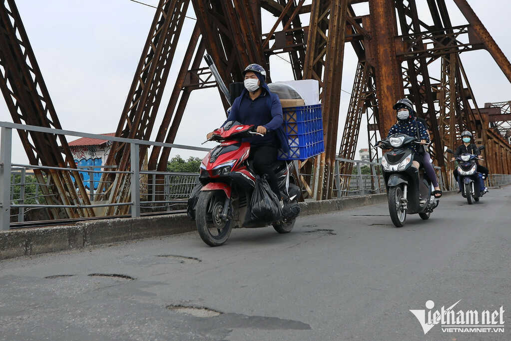 Hà Nội chốt ngày phương tiện được lưu thông trở lại trên cầu Long Biên