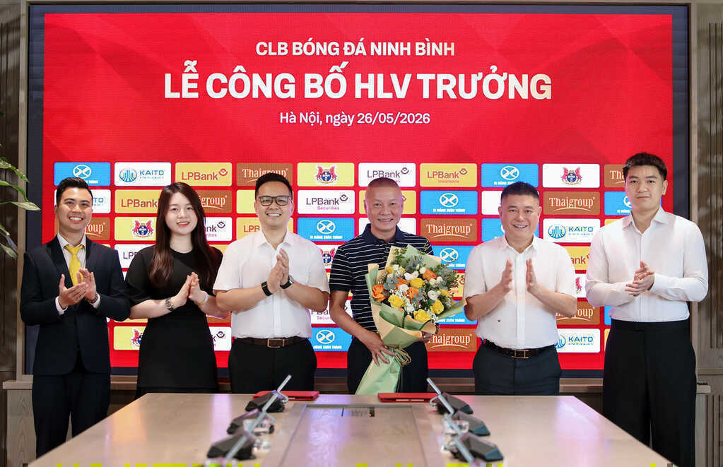 HLV Chu Đình Nghiêm chia tay CLB Hải Phòng, ký 3 năm với Ninh Bình