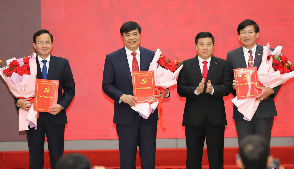 Lâm Đồng điều động, bổ nhiệm 10 cán bộ lãnh đạo