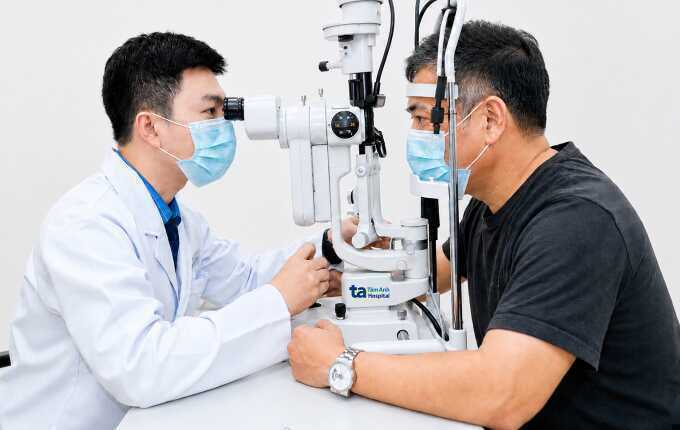 Viêm giác mạc do zona thần kinh