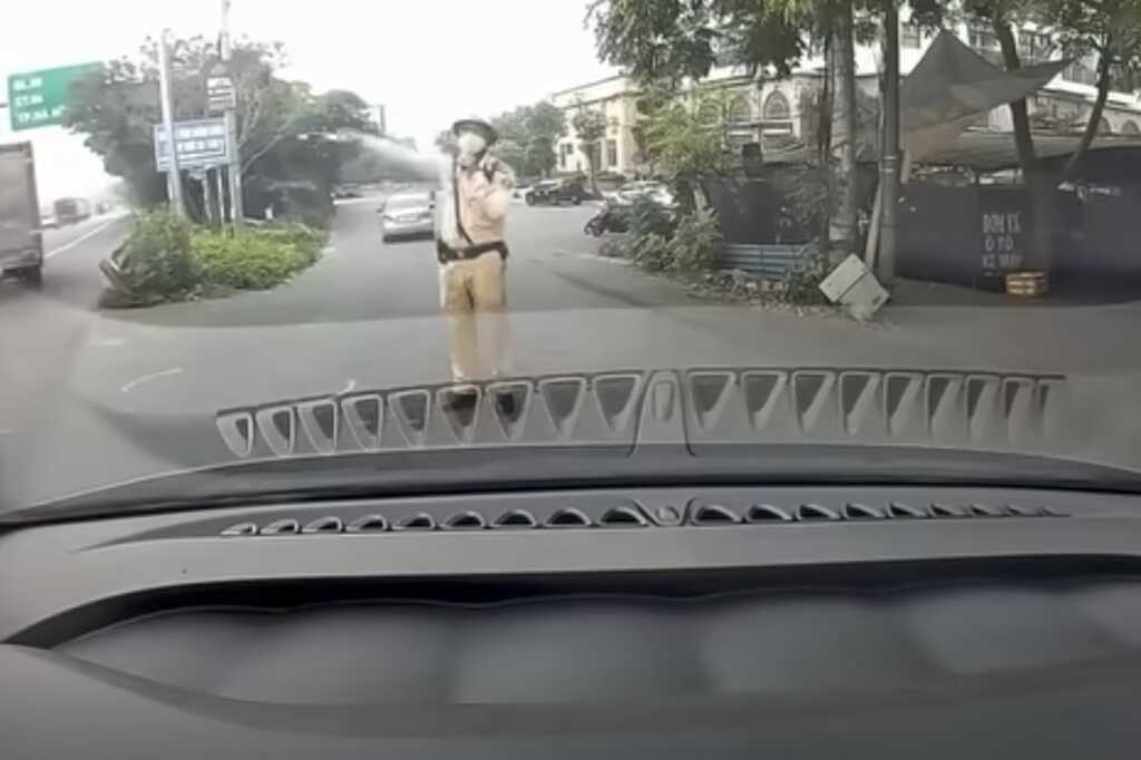 Vụ thầy dạy lái ô tô 