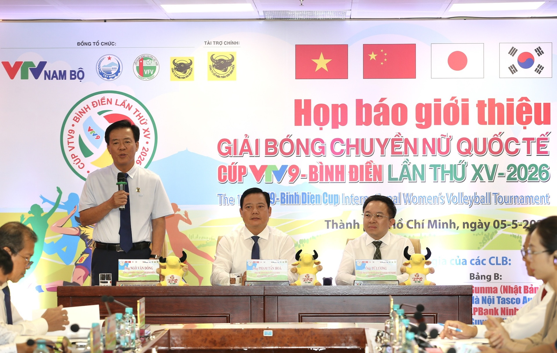 Dàn sao tranh tài giải bóng chuyền có giải thưởng 1,2 tỷ đồng