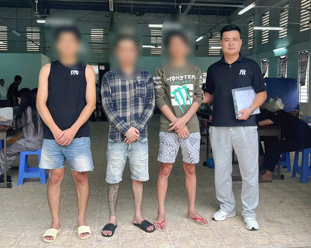Công an TPHCM tiếp nhận nhiều người bị Campuchia trục xuất vì liên quan lừa đảo