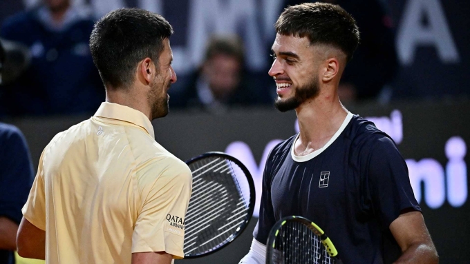 Djokovic thua ngược ở Rome Masters