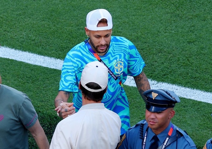 Neymar nghỉ hết vòng bảng World Cup