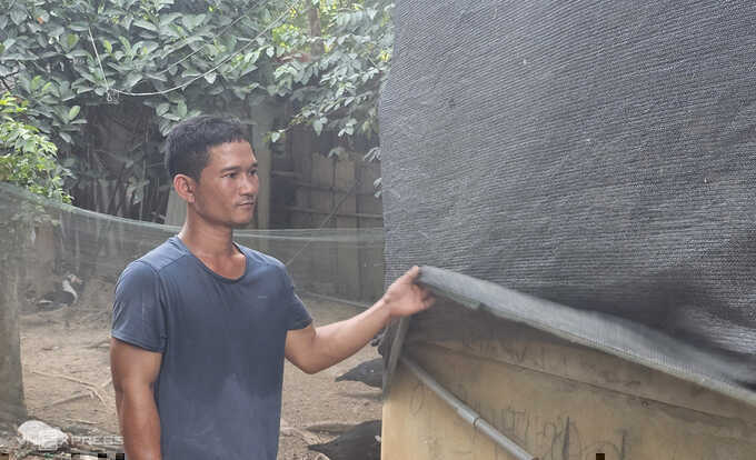 Gần 20 năm sống trong bụi đá