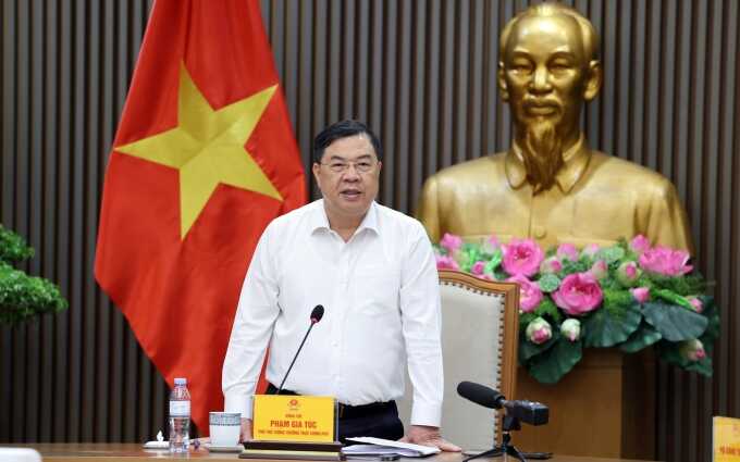 Phó thủ tướng yêu cầu đảm bảo quyền lợi người dùng khi chuyển sang E10