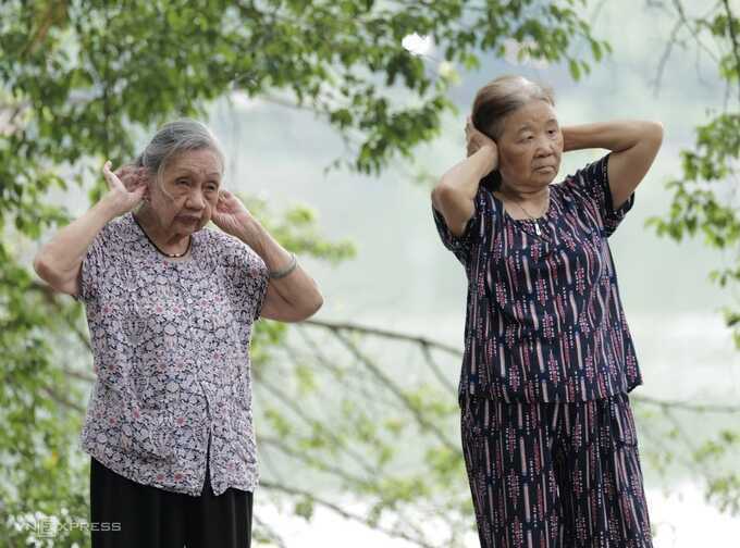 Nghiên cứu giảm tuổi hưởng trợ cấp hưu trí xã hội xuống dưới 70