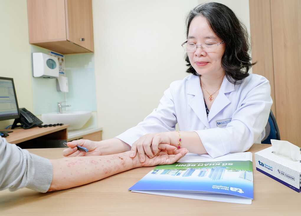 Hệ miễn dịch rối loạn tấn công cơ thể