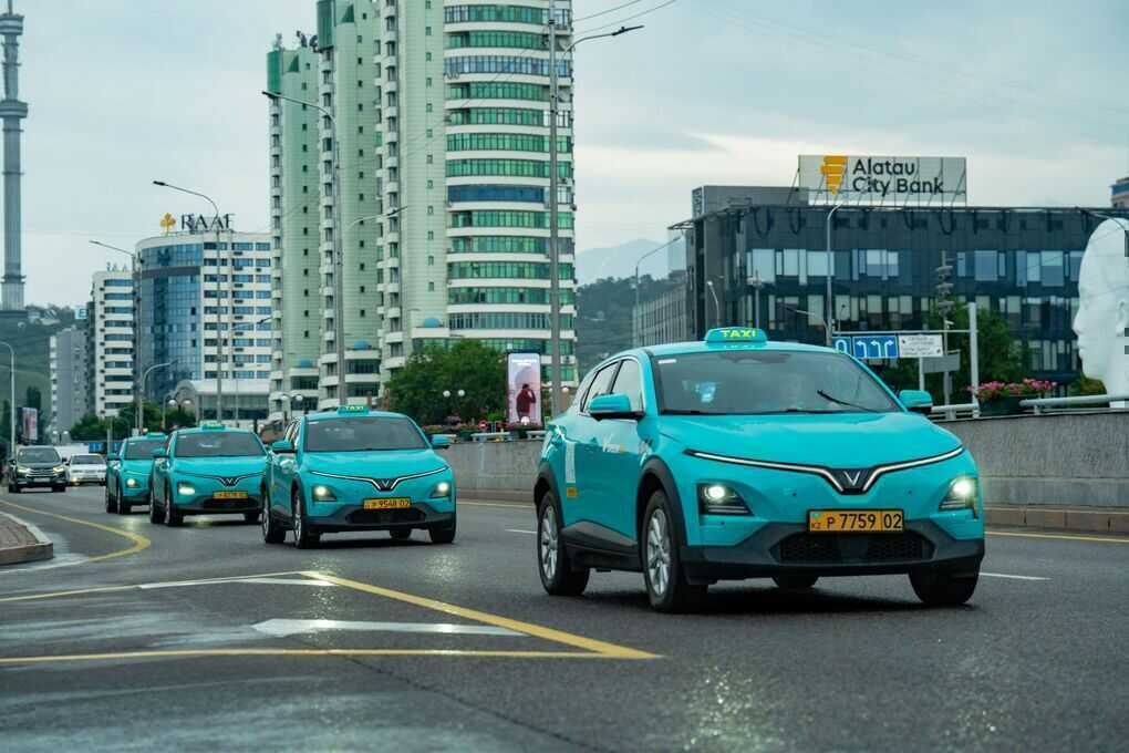 Lô xe VinFast gây chú ý khi xuất hiện trong video `xuất khẩu ôtô` của Trung Quốc
