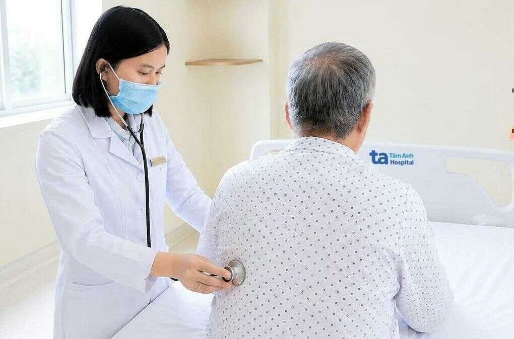 Người đàn ông nhiễm vi khuẩn `ăn thịt người`