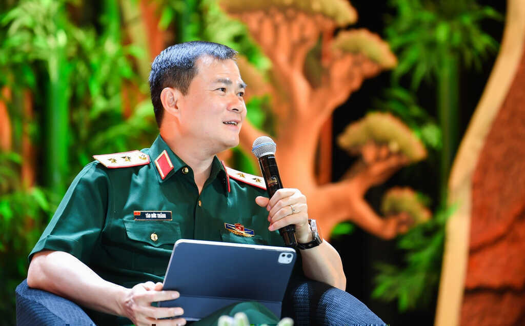 Trung tướng Tào Đức Thắng: ~Công nghệ chiến lược không thể mua, càng không thể chờ chuyển giao~