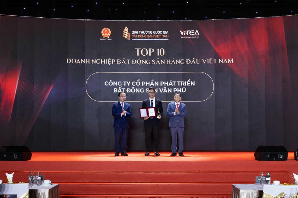 Văn Phú vào top 10 doanh nghiệp bất động sản hàng đầu Việt Nam