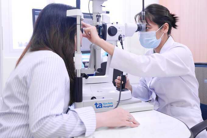 6 dấu hiệu cảnh báo suy giảm thị lực