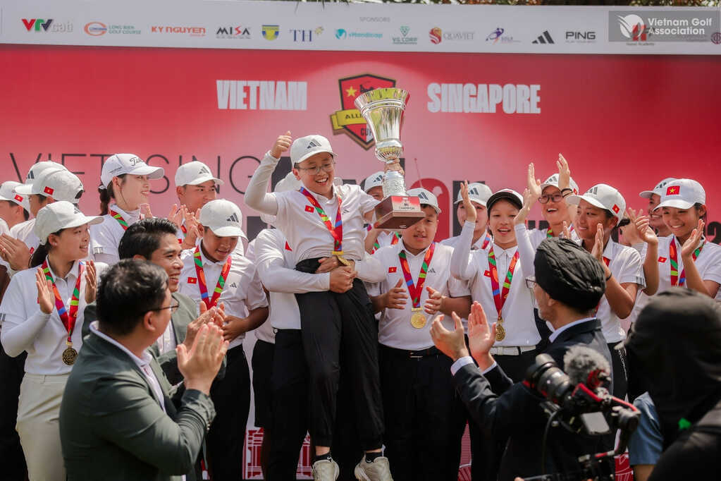 Tuyển golf trẻ Việt Nam vô địch giải golf đối kháng quốc tế 2026