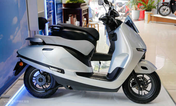 Xe máy điện Honda UC3 giá từ 58 triệu đồng