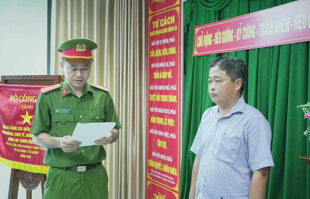 Bắt tạm giam nguyên Trưởng Ban Tổ chức Tỉnh ủy Sóc Trăng (cũ) Võ Chí Công