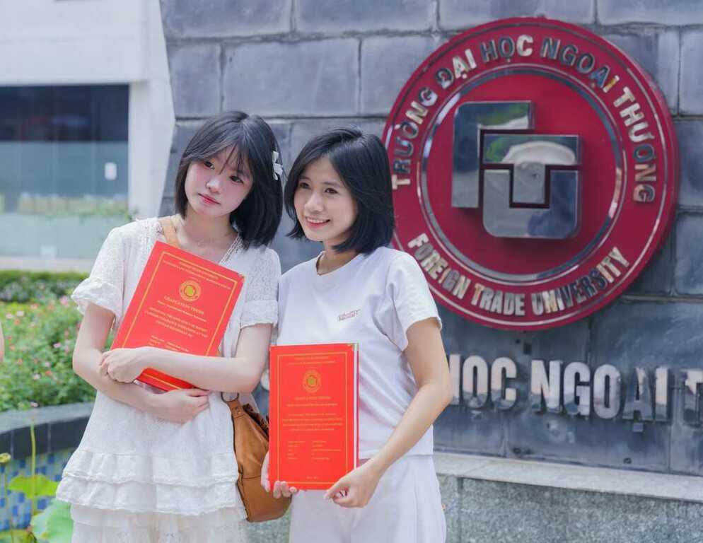 Điểm chuẩn Đại học Ngoại thương ba năm qua