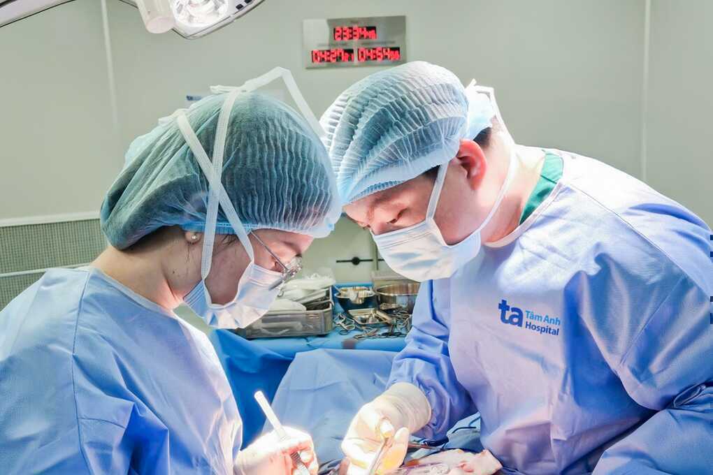 U cuộn mạch dưới móng tay