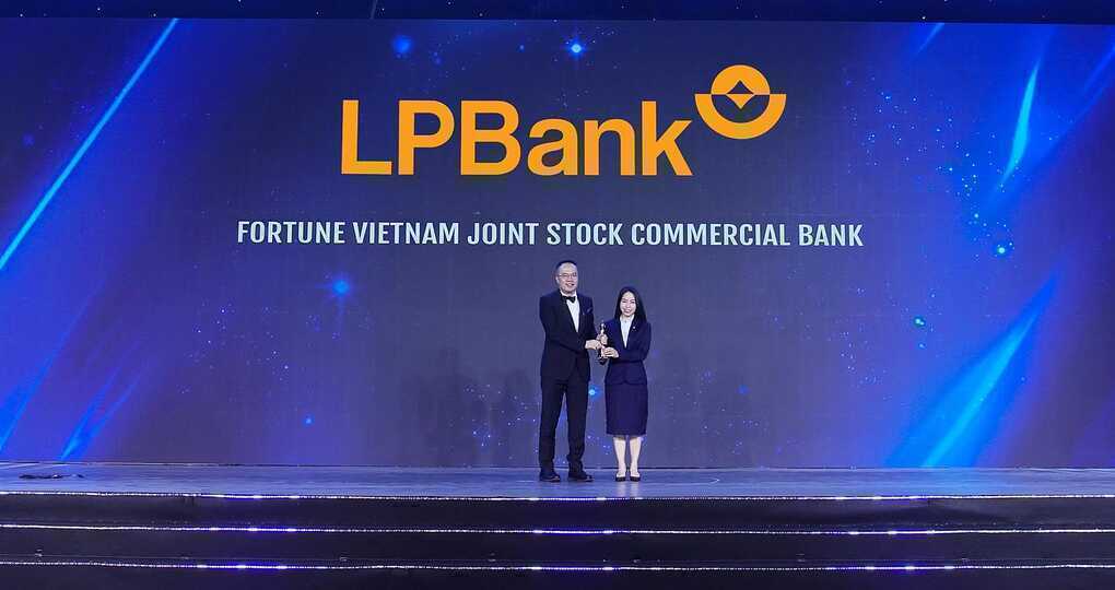 LPBank nhận hai giải thưởng tại HR Asia Awards 2026