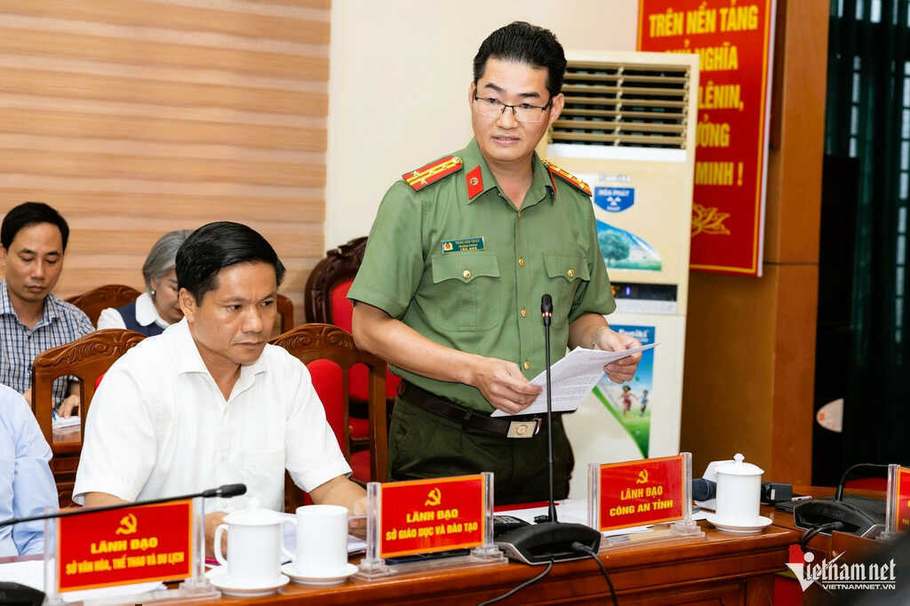 Vụ 147 điểm 10 Toán ở Tuyên Quang: Có một điểm 6 lẻ loi giữa hàng trăm điểm 9-10
