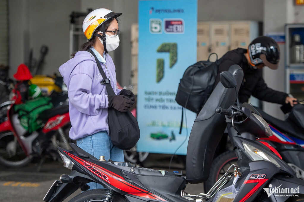 Giá xăng dầu hôm nay 12/7: Dầu thế giới trải qua tuần tăng, xăng trong nước giảm