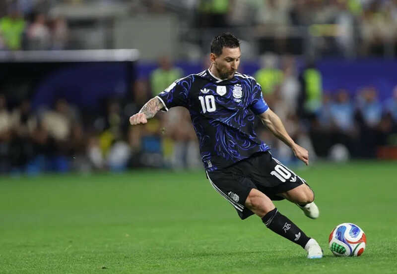 Argentina gửi yêu cầu đặc biệt đến FIFA trước trận đấu với Anh