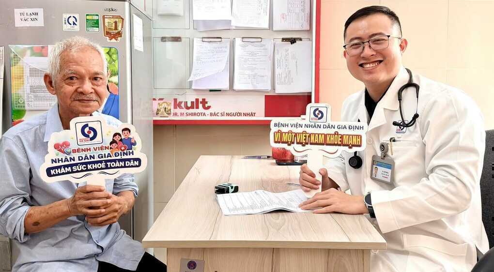 Bệnh viện lớn TP HCM về tận phường khám miễn phí cho dân