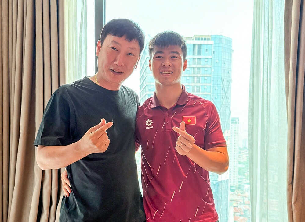 Trung vệ Đỗ Duy Mạnh chia tay tuyển Việt Nam, lỡ hẹn ASEAN Cup 2026