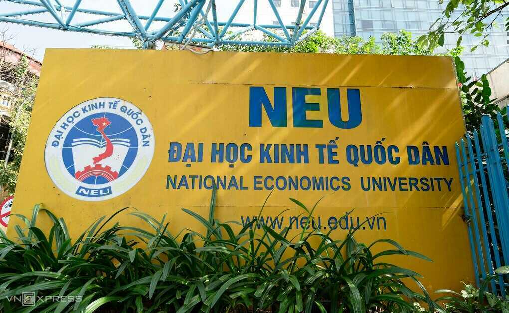23.000 thí sinh nộp IELTS vào Đại học Kinh tế Quốc dân