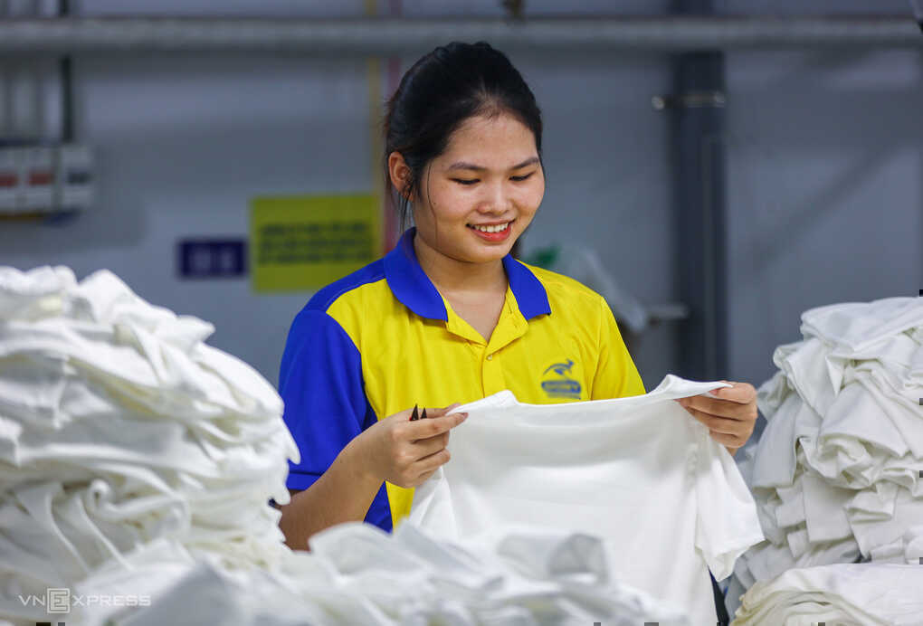 Lương tối thiểu vùng dự kiến tăng cao nhất 390.000 đồng