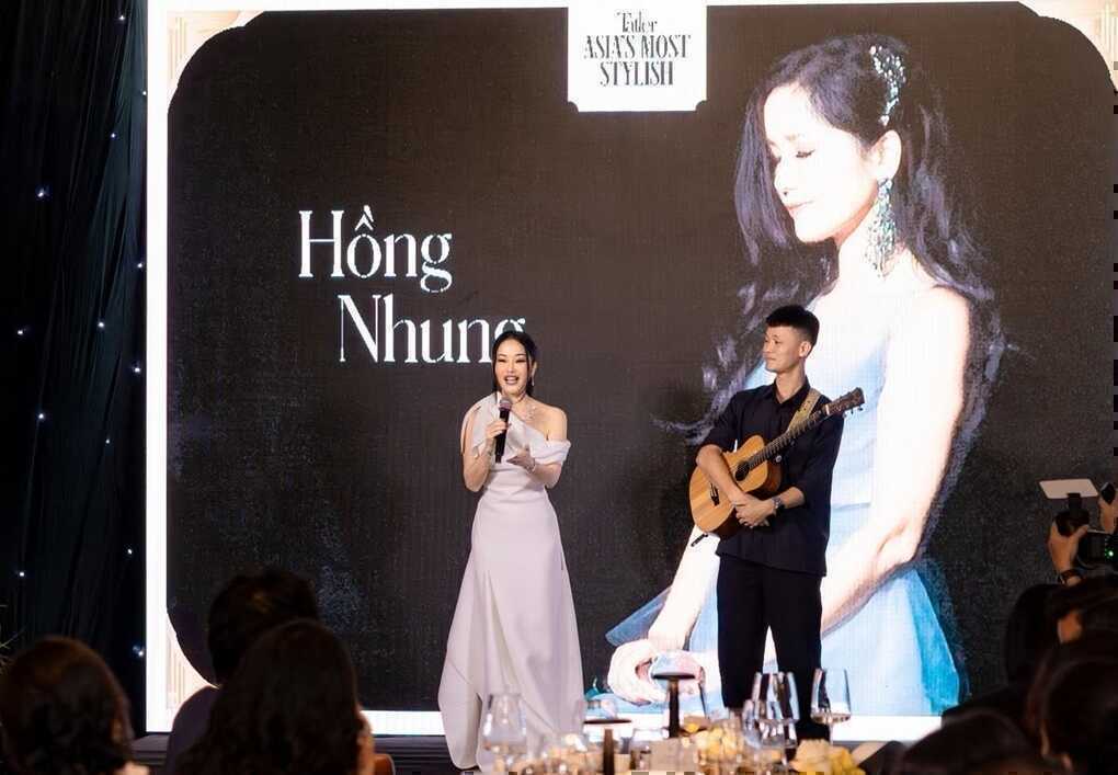 Hồng Nhung: `Cuộc đời cần nhất hy vọng`