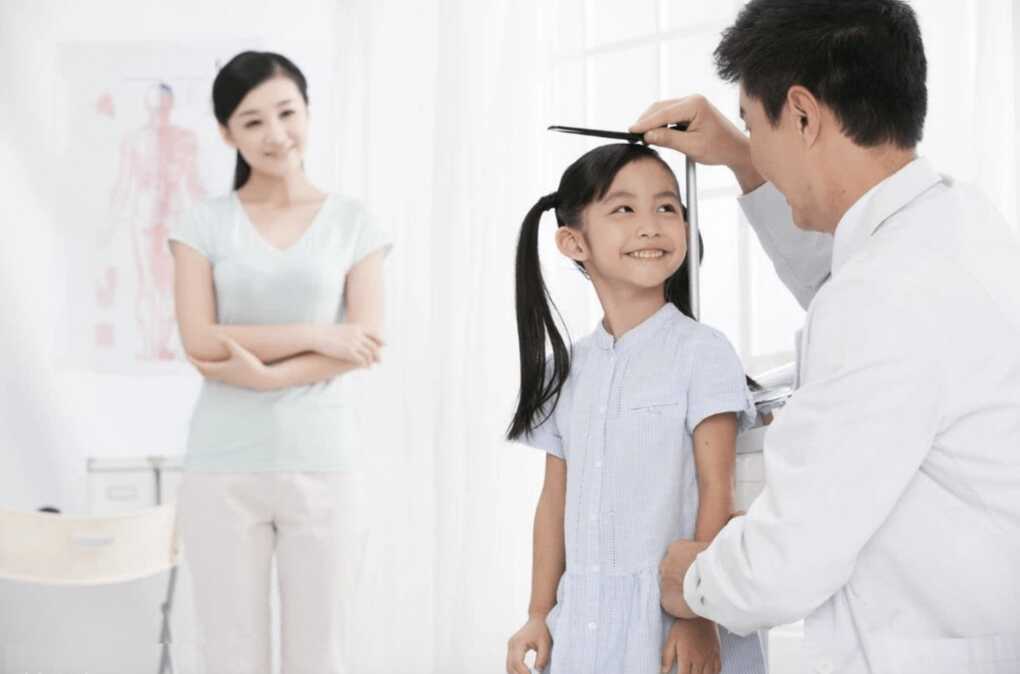 Trẻ uống sữa chắc chắn sẽ cao lên?