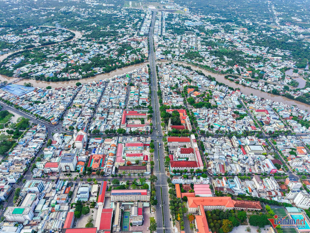 Cha mẹ nói tặng nhầm con trai gần 900m2 đất, con trai út quyết không trả