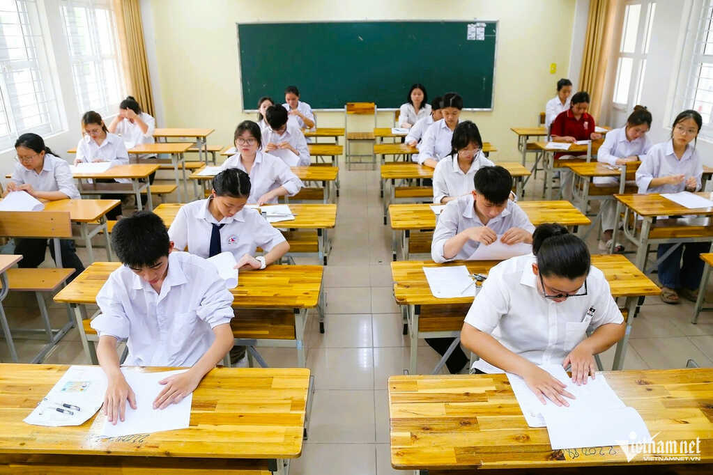 Duy trì kỳ thi chung toàn quốc với 2 mục tiêu: Thay đổi gì để chống tiêu cực?