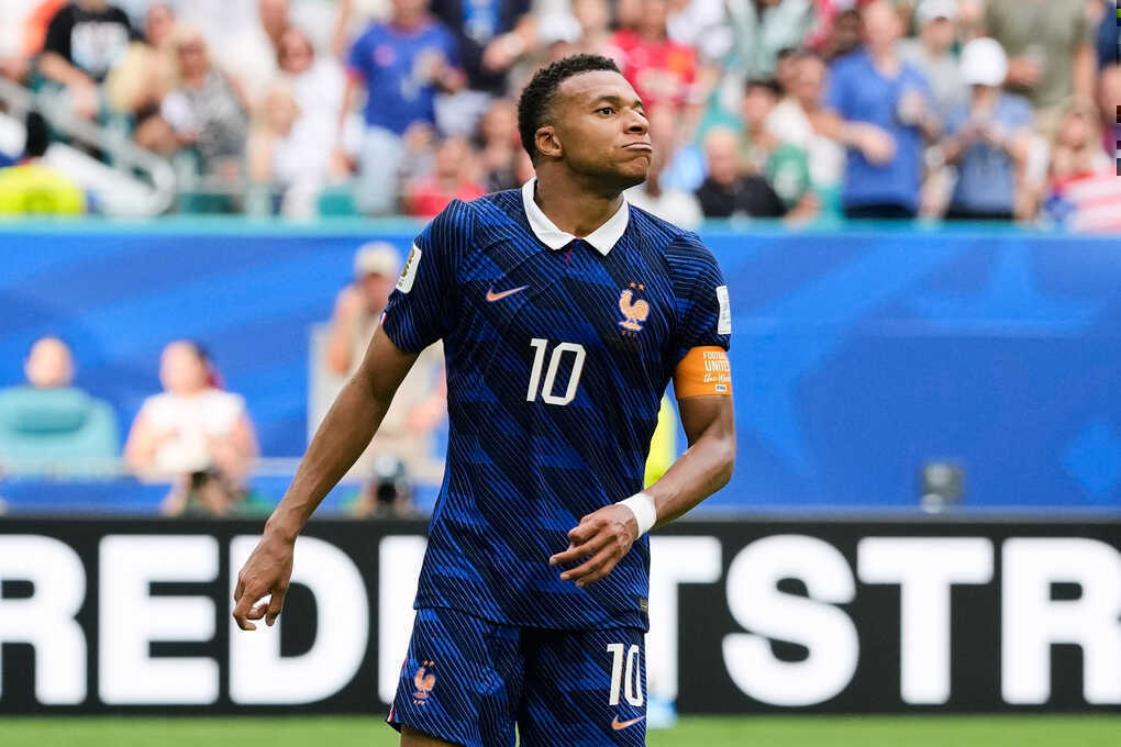 Mbappe phá kỷ lục ghi bàn của Messi ở World Cup