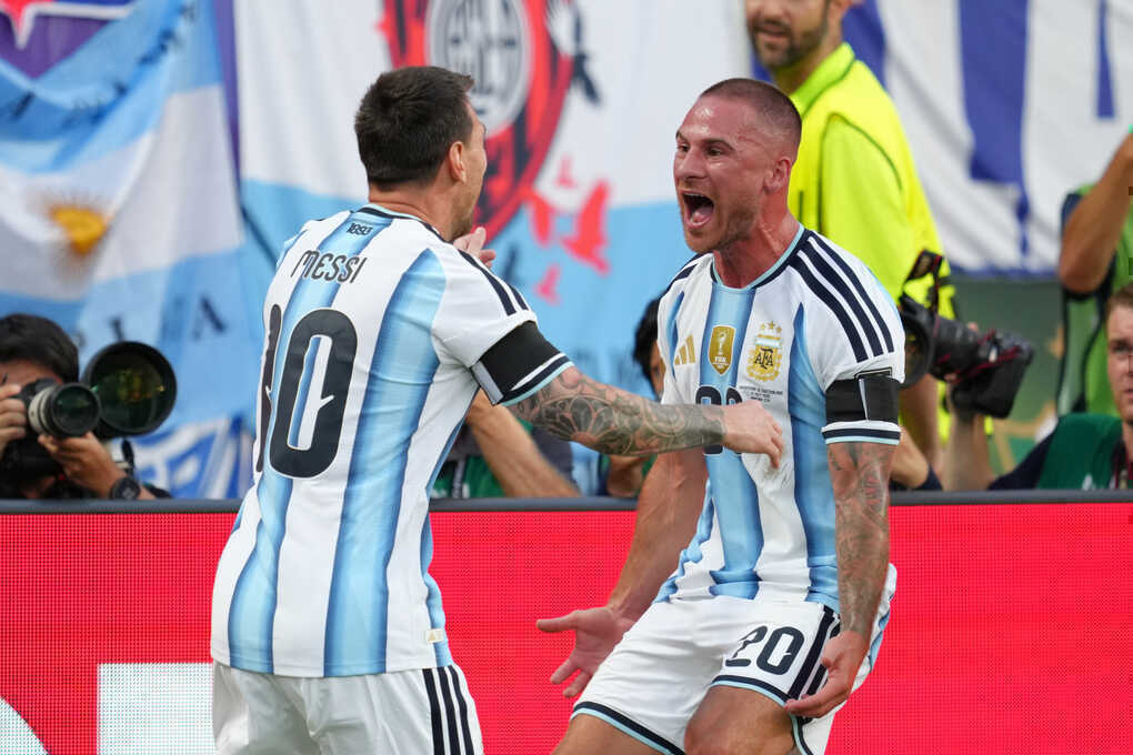 `Quý ngài Bất bại` của Argentina tại World Cup