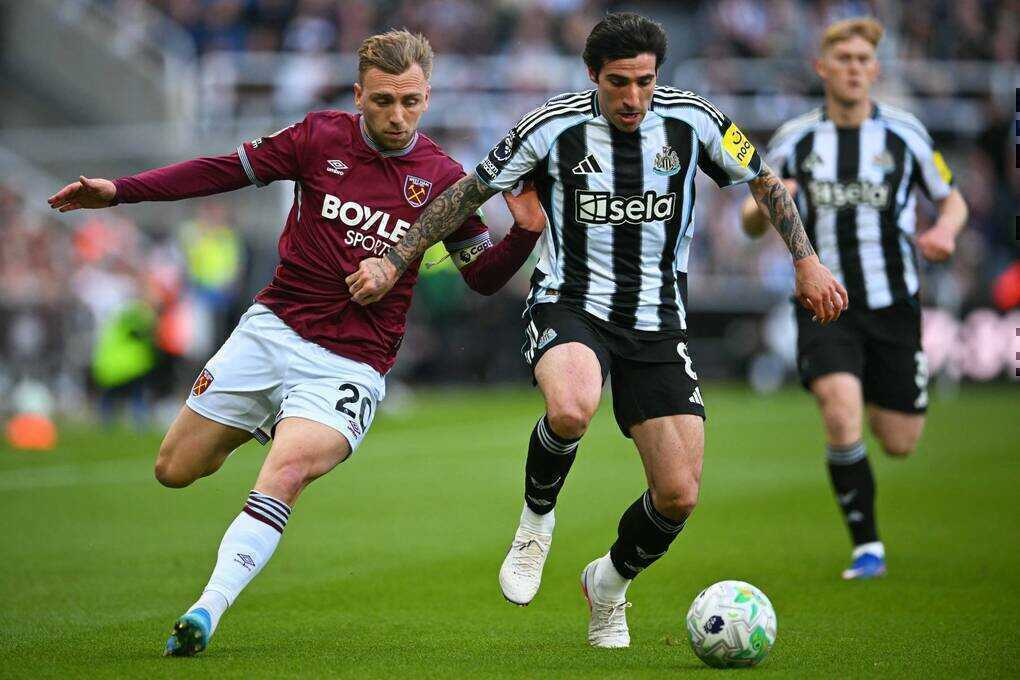Tottenham chi gần 250 triệu USD trong 24 tiếng