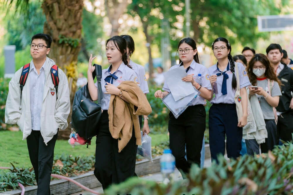 Tách hai kỳ thi không phải là lời giải cho gian lận thi cử