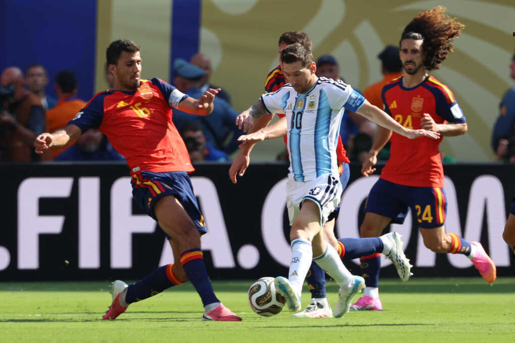 Ban tổ chức Quả Bóng Vàng: `Vô địch World Cup không đảm bảo chiến thắng`