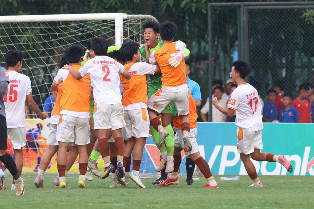 VCK U21 Quốc gia: HAGL và SLNA vào bán kết