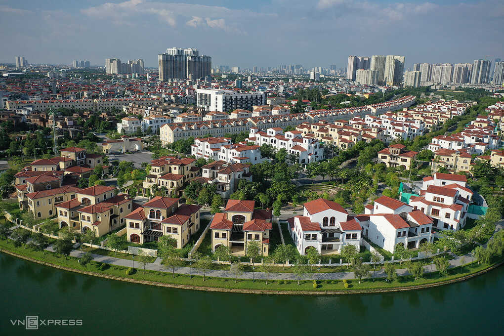 Thanh khoản biệt thự liền kề lao dốc