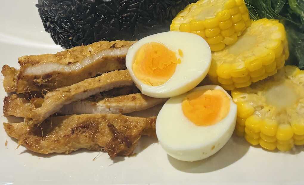 4 sai lầm ăn uống có thể khiến tóc rụng nhiều