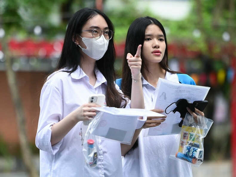 ĐH Kinh tế Quốc dân không dùng IELTS khai trên hệ thống Bộ GD-ĐT, trường khác thế nào?