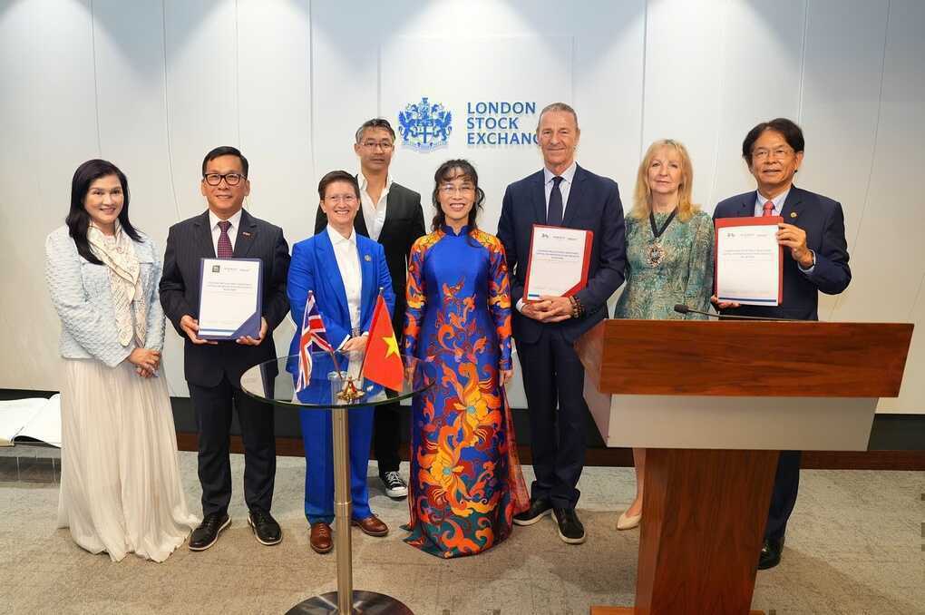 HDBank ký hợp tác Sở giao dịch chứng khoán London, Dragon Capital