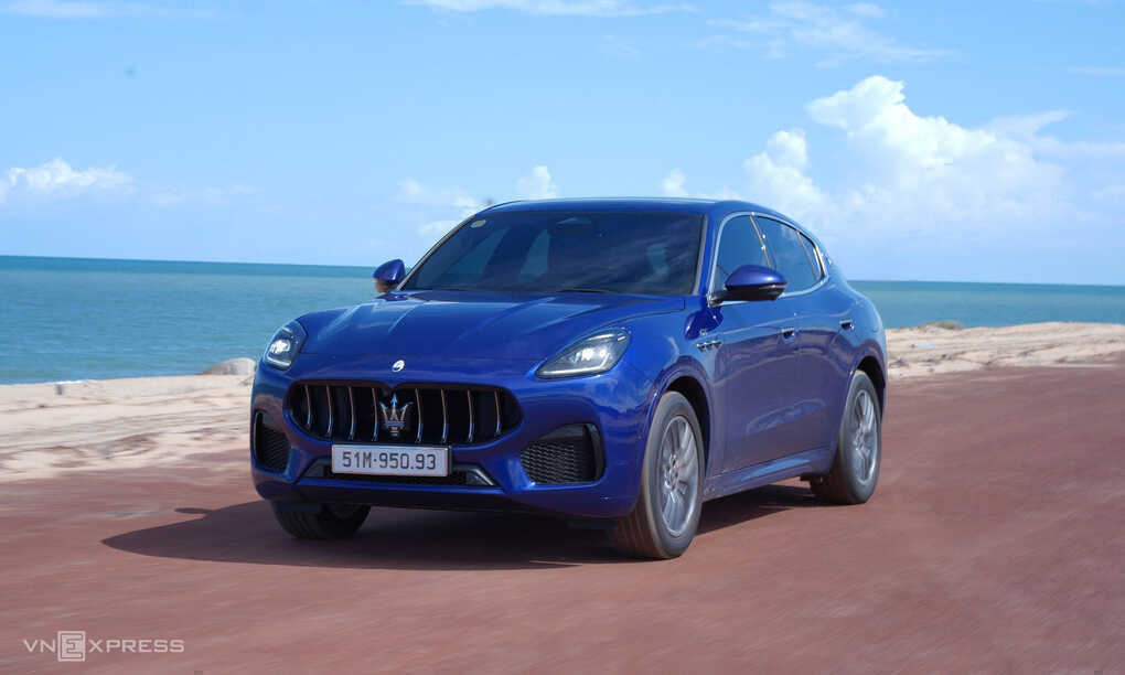 Maserati Grecale GT - thời trang pha tốc độ